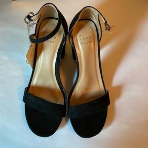 A New Day Ema Black Heels NWT